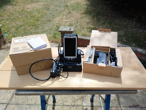 Panasonic toughpad - fz-x1,