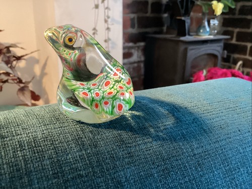 Frog paperweight millefiori - frog,
