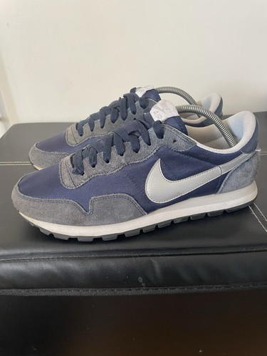 Rare 2011 nike - v,