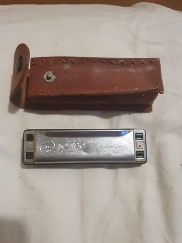 Lee oskar harmonica with case - oskar,