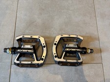 Shimano Saint MX80 flat pedals