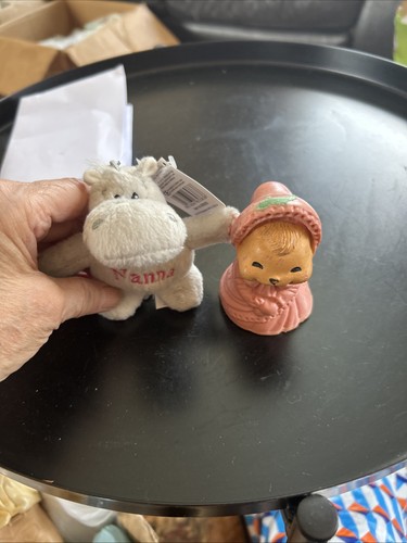 Vintage avon pink bonnet - pink, bear