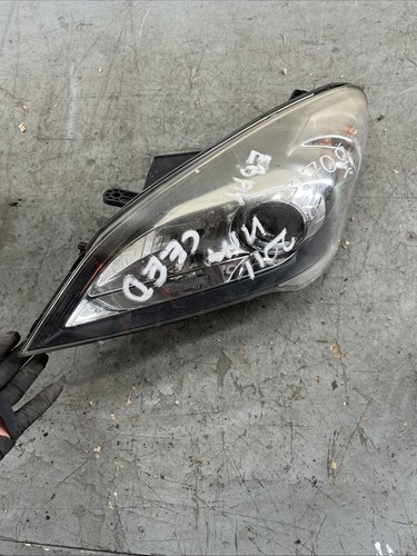 Kia ceed headlamp headlight - headlamp,