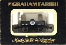 Graham Farish 2814 Rectangular Tank Wagon in ESSO Black Livery (GB)