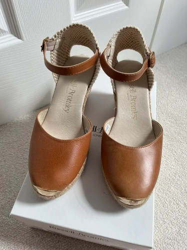 Russell bromley tan coco nut - bromley,