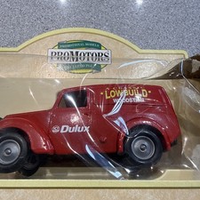 Lledo Morris Z Van Dulux Low