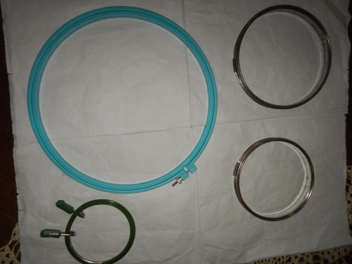 Lot embroidery hoops 10 - embroidery, 10"