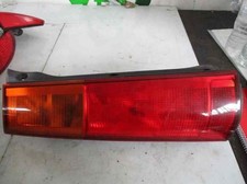 LEFT TAILGATE LIGHT / 833926