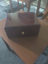 Vanqis vinted ladies watch - vinted,
