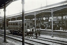 rs2075 - Rail Car pulled by