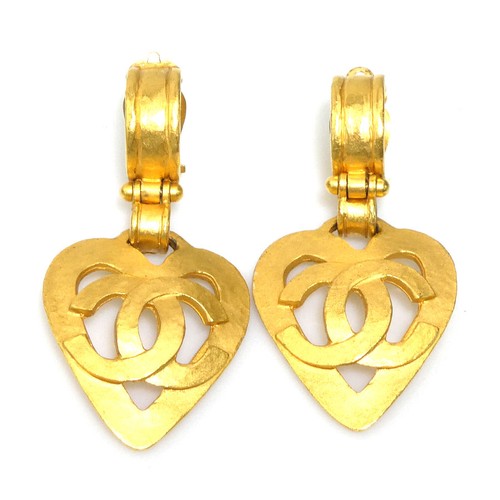 Auth chanel vintage logo - chanel, cc