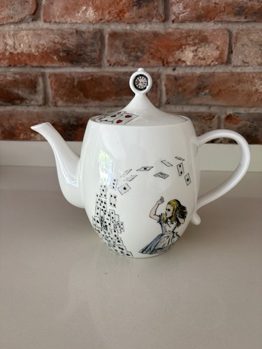 Alice wonderland teapot - alice,