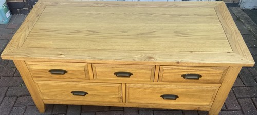 Solid oak coffee table - coffee, with