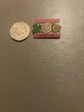 Celtic shamrock and thistle supporters social club metal pin football badge