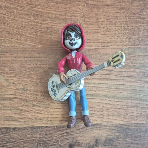 Disney toybox figures - figures, coco