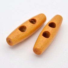 10 x ARAN TOGGLE BUTTONS, 2