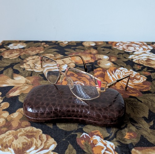 Gold and red vintage cazal - and,