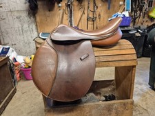 17.5 Collegiate Finalist Close