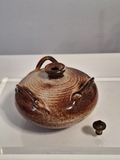 Antique Stonewear Studio Squat