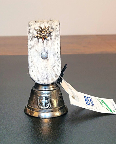 Nwt swiss cowbell emme - swiss,