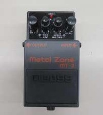 BOSS METAL ZONE MT-2 Distortion Pedal Guitar Effects Used JP