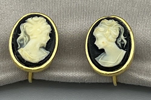 Vintage goldette clip - vintage, clip-on