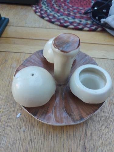 Carlton ware mushroon - carlton,