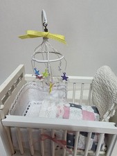 1/12 Dolls House Baby Cot