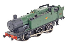 Locomotive Number 6697 Green