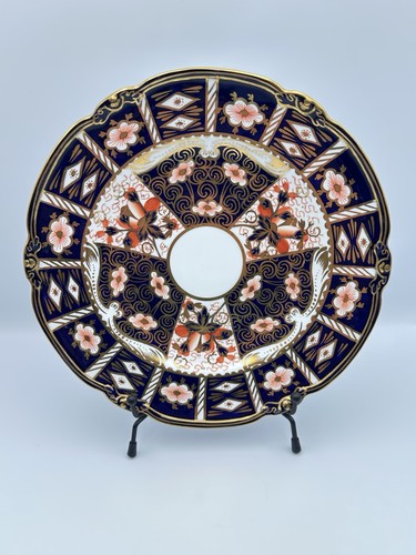 Vintage royal crown derby - crown,