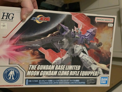 Bandai 144 gundam base - gundam,