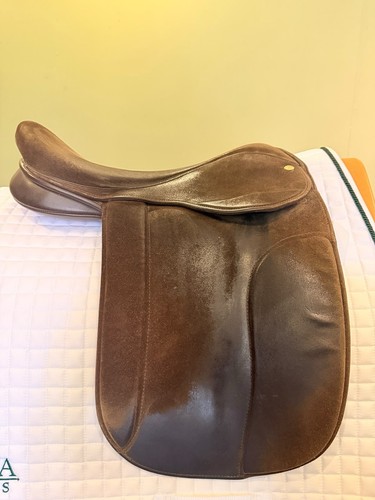 Ideal saddle - ideal,