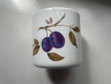 Royal Worcester Evesham Gold