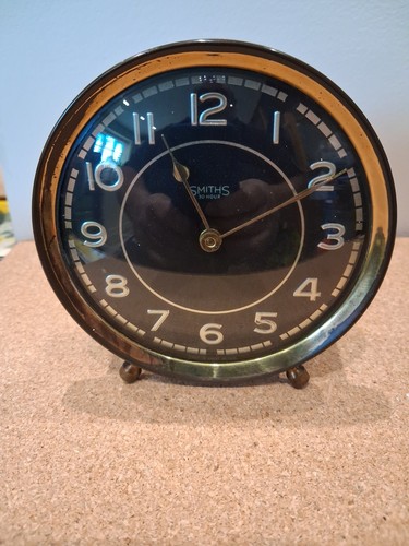 Smiths vintage wooden - smiths,