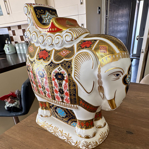 Royal crown derby english - crown,