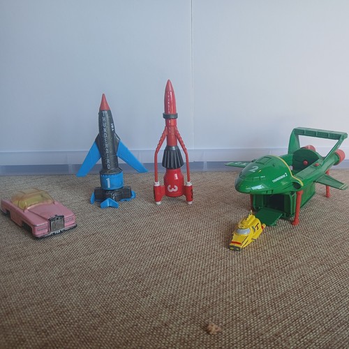 Piece thunderbirds bundle - piece,