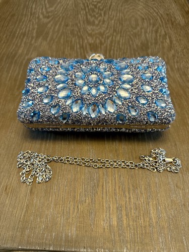 Shimmering blue crystal - shimmering,