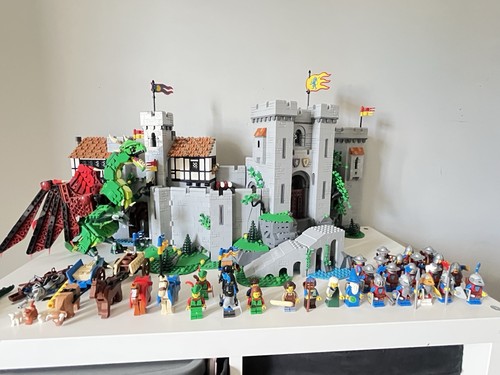 Lego icons lion knights - icons,