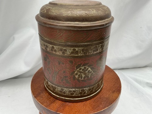 Antique vintage traditional - antique,