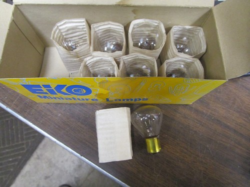 Lot eiko 1143 - 8,