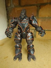 Halo 3 ODST Visor Mode Brute Bodyguard Action Figure 2009