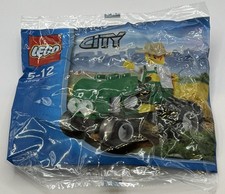 LEGO City 4899 Small Tractor