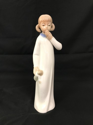 Casades porcelain figurine - porcelain,