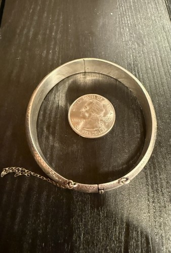 Vintage silver hinged bangle - silver,
