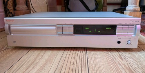 Nakamichi player in - cd, 4