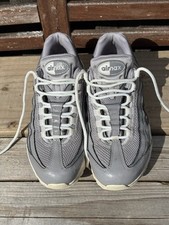 Size UK 6 (GS) Nike Air Max 95