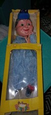 Pelham puppets  -  Queen...