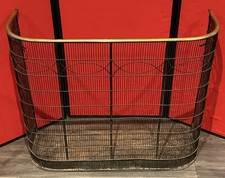 VERY NICE VICTORIAN  BLACK WIRE NURSERY FIRE GUARD SCREEN WITH BRASS TOP RAIL