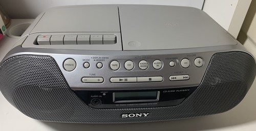 Sony cfd s05 - cd, radio