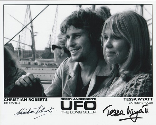 Ufo signed photo - x,